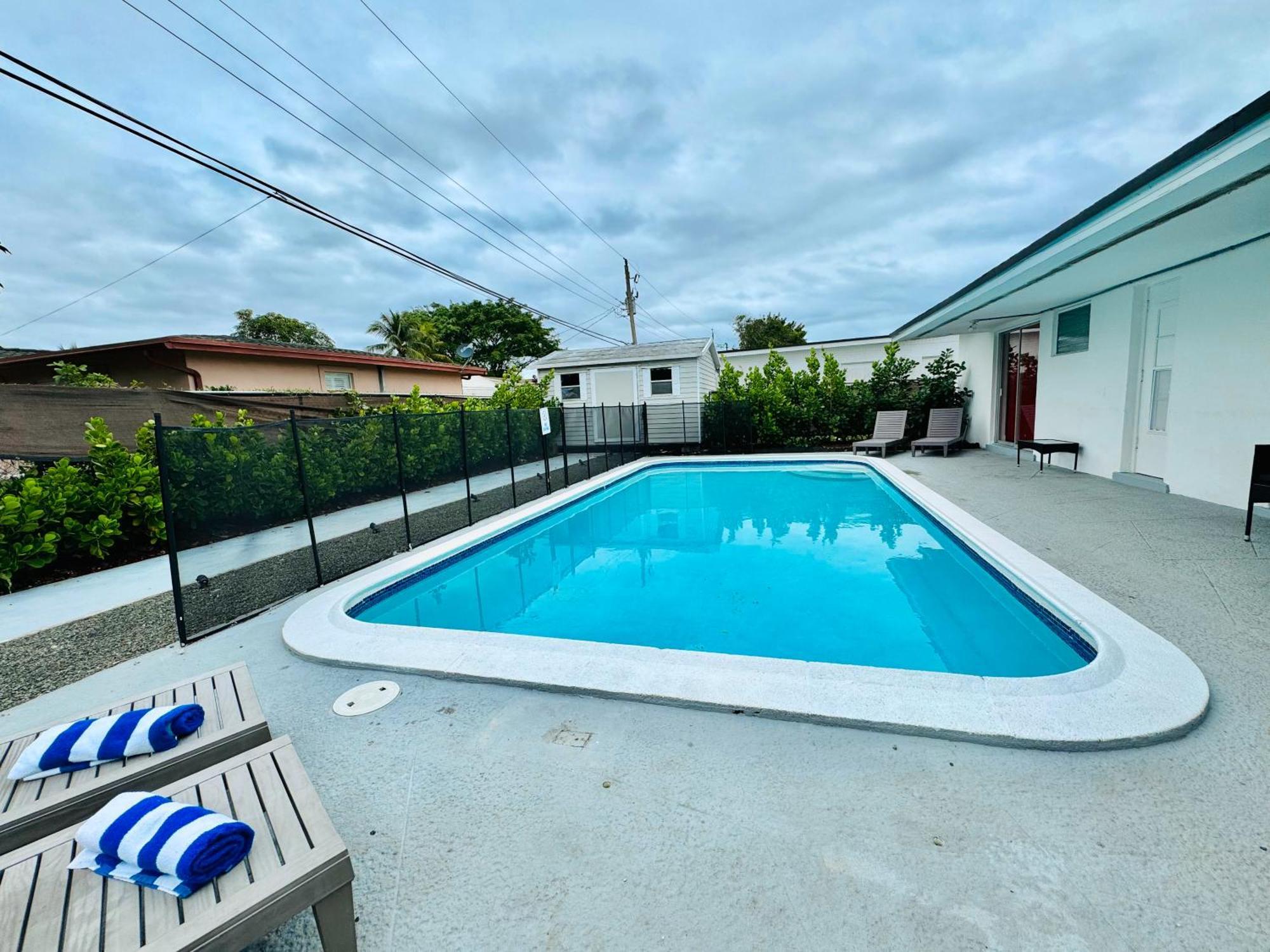 Tropical Villa Pool Courtyard & Garden View Fort Lauderdale Buitenkant foto